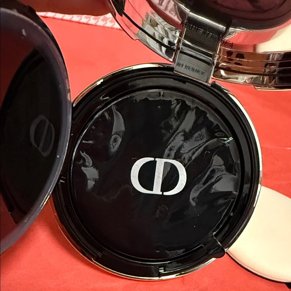 Diorskin Forever Cushion Case 2025' PLUS foundation Shade 1N Neutral